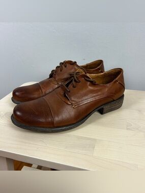 MIZ MOOZ Letty Oxfords Brown Leather Sz 7 Cap Toe Academia Retro Flat Lace Up